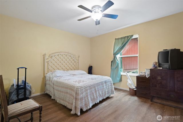 30 E Lakeway Drive, Shelton, WA 98584