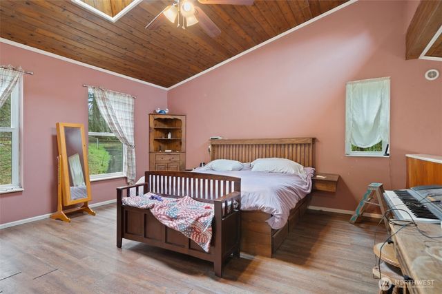 30 E Lakeway Drive, Shelton, WA 98584