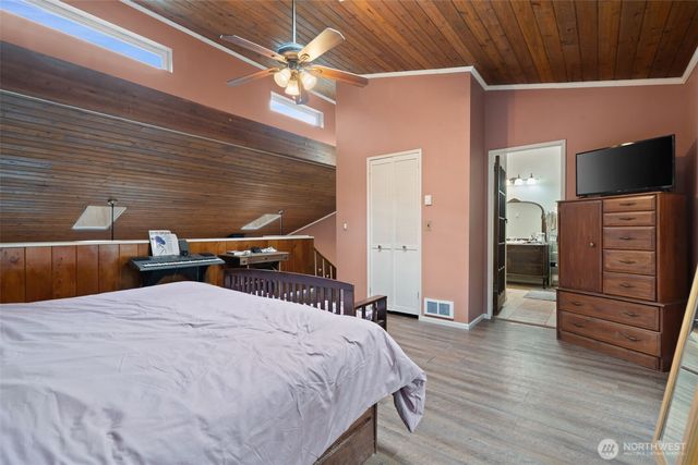 30 E Lakeway Drive, Shelton, WA 98584