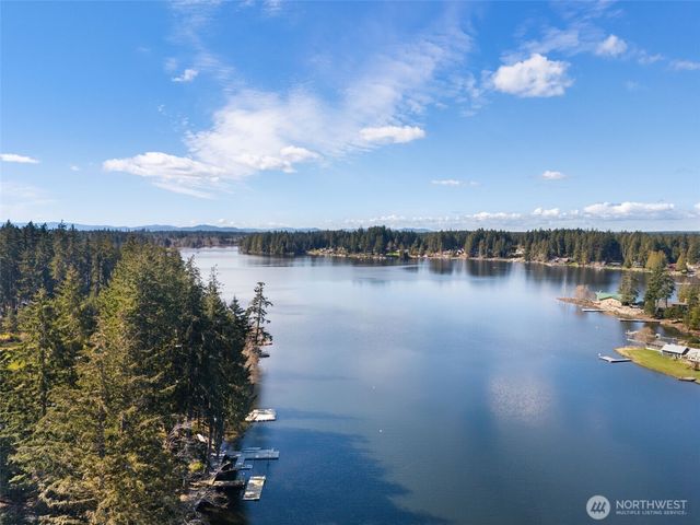 30 E Lakeway Drive, Shelton, WA 98584