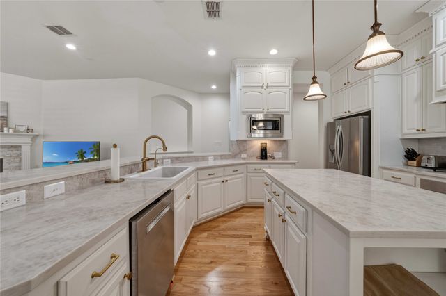 7713 Glenwood Springs Lane, Mckinney, TX 75070