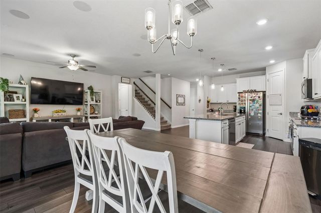 7604 POOL COMPASS LOOP, Wesley Chapel, FL 33545