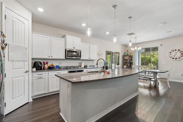 7604 POOL COMPASS LOOP, Wesley Chapel, FL 33545