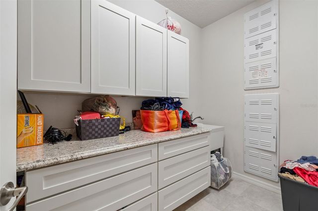 7604 POOL COMPASS LOOP, Wesley Chapel, FL 33545