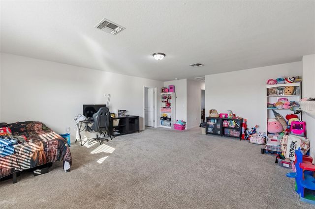 7604 POOL COMPASS LOOP, Wesley Chapel, FL 33545