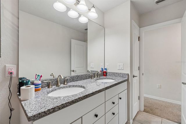 7604 POOL COMPASS LOOP, Wesley Chapel, FL 33545