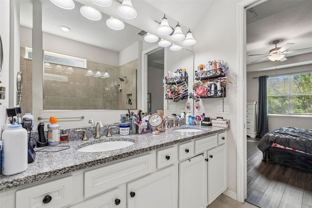 7604 POOL COMPASS LOOP, Wesley Chapel, FL 33545