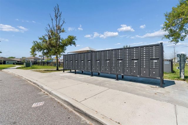 7604 POOL COMPASS LOOP, Wesley Chapel, FL 33545