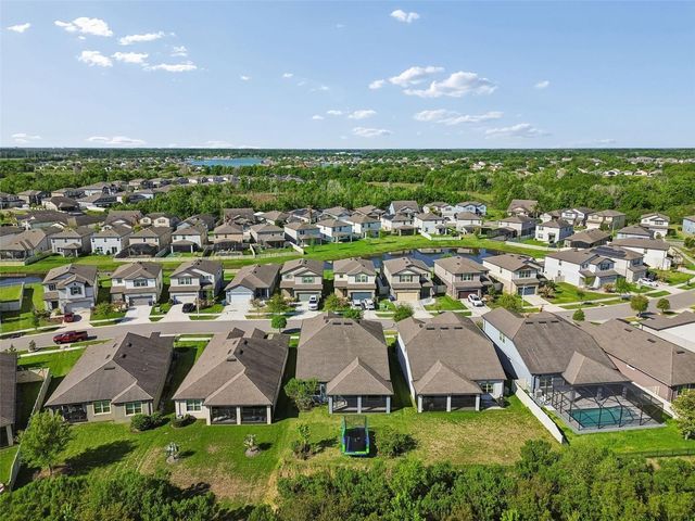 7604 POOL COMPASS LOOP, Wesley Chapel, FL 33545