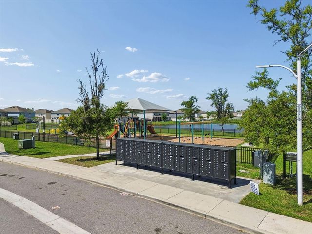 7604 POOL COMPASS LOOP, Wesley Chapel, FL 33545