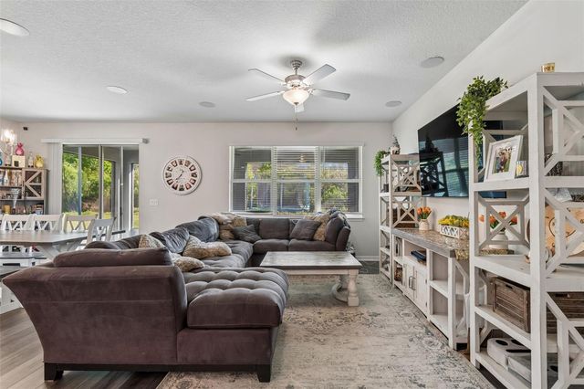 7604 POOL COMPASS LOOP, Wesley Chapel, FL 33545