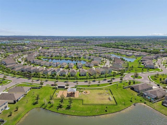 7604 POOL COMPASS LOOP, Wesley Chapel, FL 33545