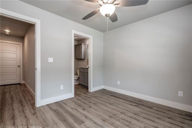 1510 N Gregg Avenue, Fayetteville, AR 72703