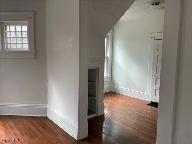 1461 Newman Avenue, Lakewood, OH 44107