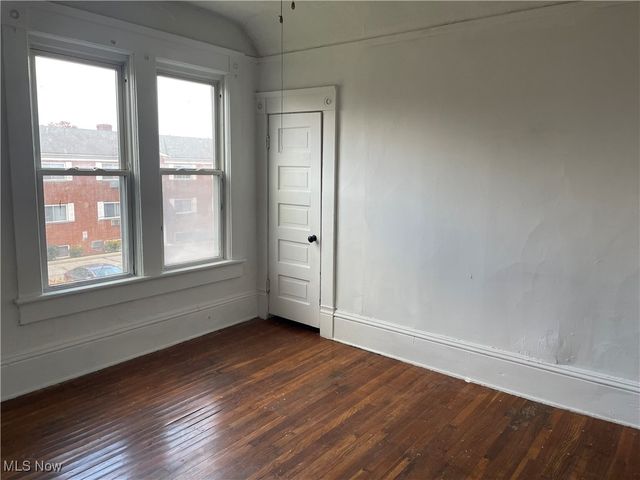 1461 Newman Avenue, Lakewood, OH 44107