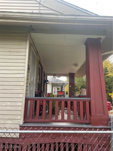 1461 Newman Avenue, Lakewood, OH 44107