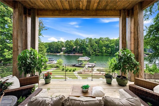 113 Smohalla Court, Waleska, GA 30183
