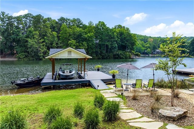 113 Smohalla Court, Waleska, GA 30183