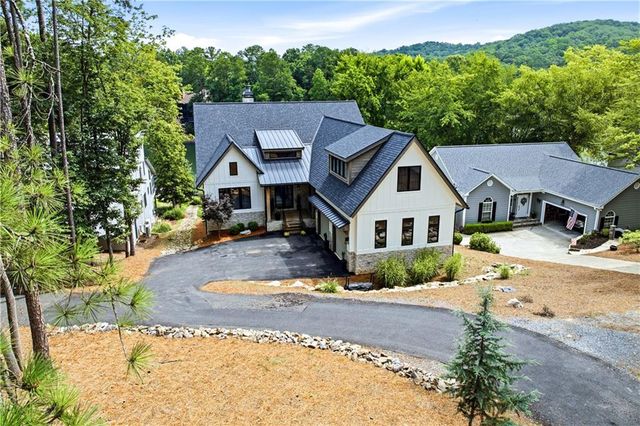 113 Smohalla Court, Waleska, GA 30183
