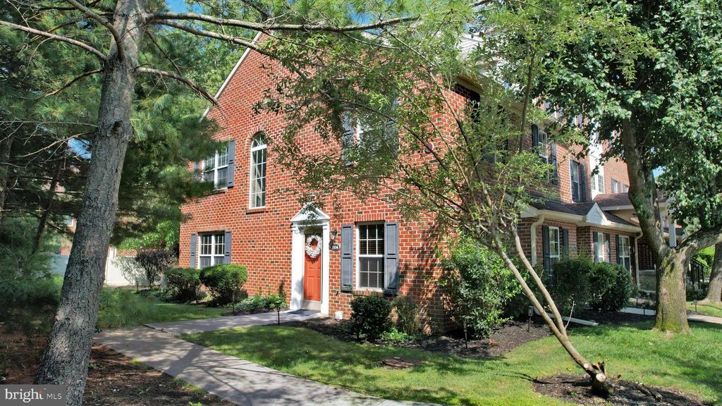 1556 BENJAMIN FRANKLIN CT, Mays Landing, NJ 08330