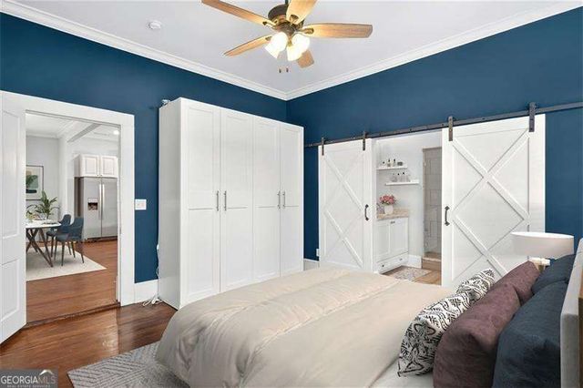 1033 White Oak Avenue SW, Atlanta, GA 30310