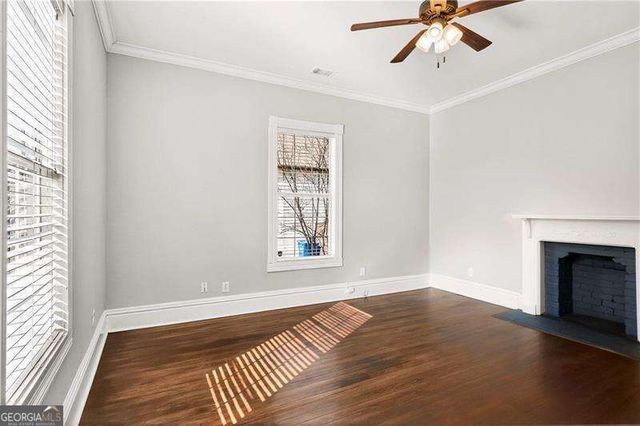 1033 White Oak Avenue SW, Atlanta, GA 30310