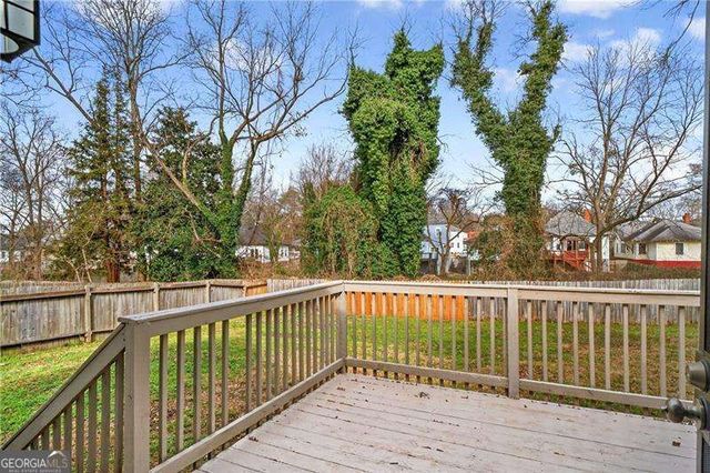 1033 White Oak Avenue SW, Atlanta, GA 30310