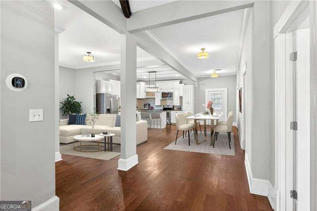 1033 White Oak Avenue SW, Atlanta, GA 30310