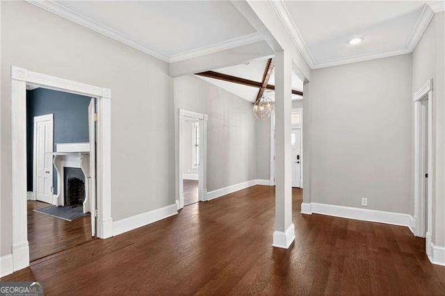 1033 White Oak Avenue SW, Atlanta, GA 30310