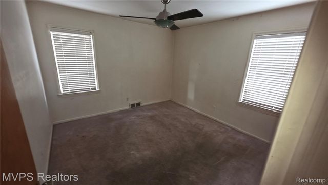 15031 Eastburn Street, Detroit, MI 48205