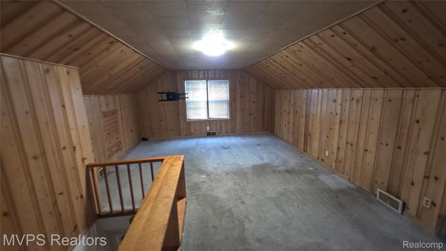 15031 Eastburn Street, Detroit, MI 48205