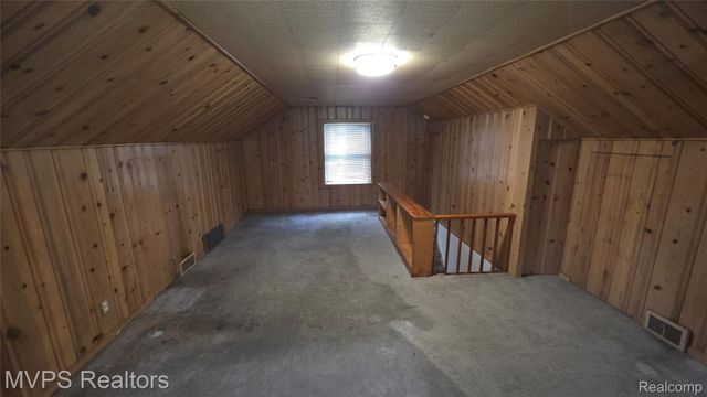 15031 Eastburn Street, Detroit, MI 48205