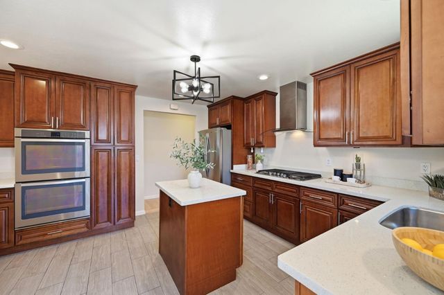 2226 Hamilton Drive, San Bruno, CA 94066