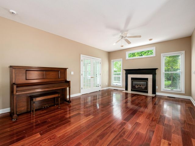 995 Bushwood Lane, Columbus, OH 43235