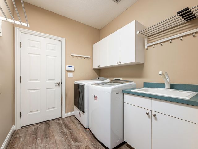 995 Bushwood Lane, Columbus, OH 43235
