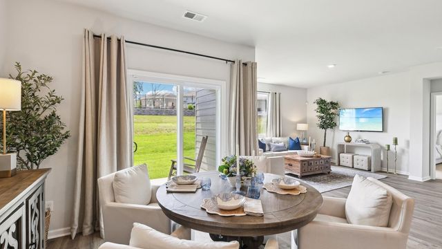 1162 Woodbridge Blvd, Lebanon, TN 37090