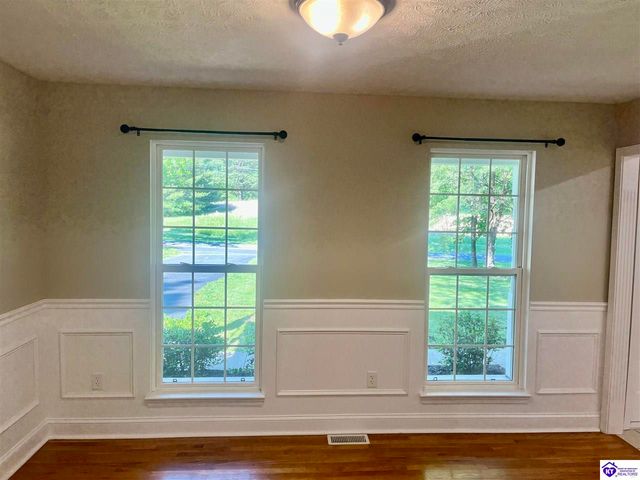 65 Cypress Drive, Elizabethtown, KY 42701