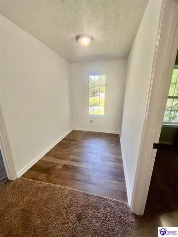 65 Cypress Drive, Elizabethtown, KY 42701