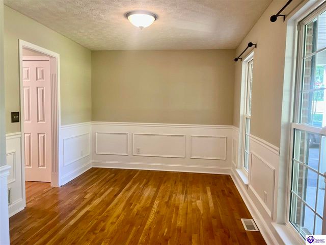 65 Cypress Drive, Elizabethtown, KY 42701