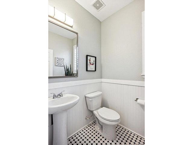 4488 Grapevine Way, Castle Rock, CO 80109