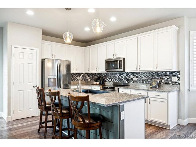 4488 Grapevine Way, Castle Rock, CO 80109