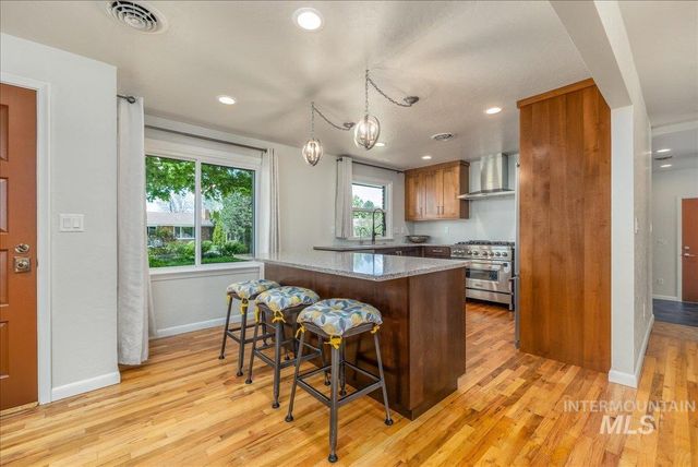 1914 N Amber, Boise, ID 83706