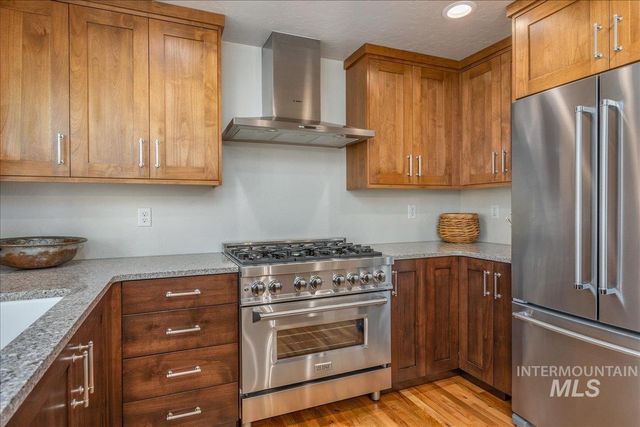 1914 N Amber, Boise, ID 83706