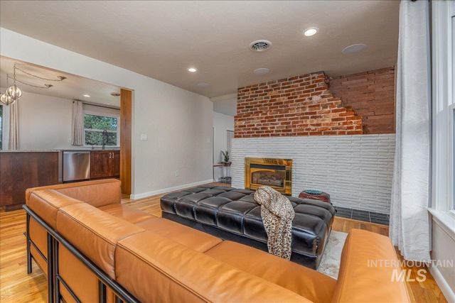 1914 N Amber, Boise, ID 83706