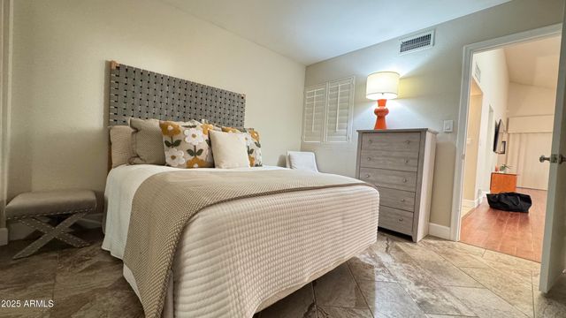 15020 N 40TH Street 19, Phoenix, AZ 85032