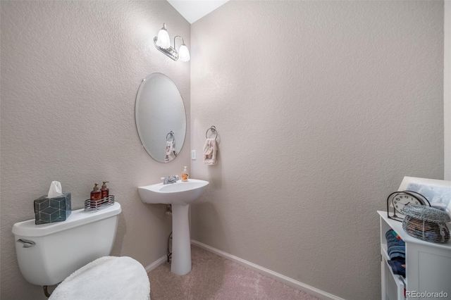 20568 E Lake Place, Aurora, CO 80016