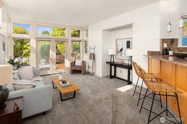 2342 NW 98th Street, Seattle, WA 98117