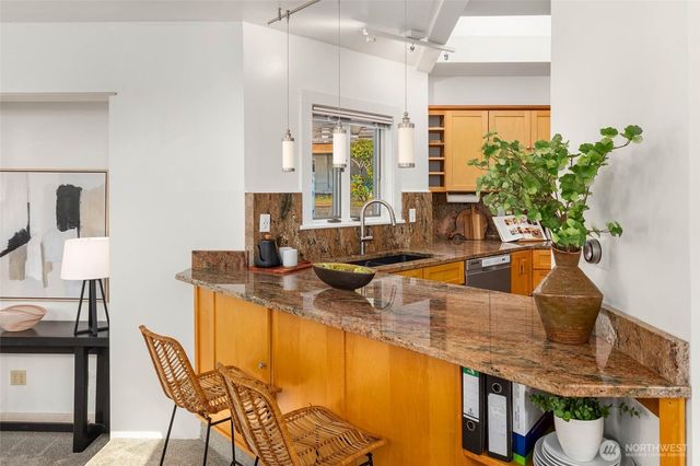 2342 NW 98th Street, Seattle, WA 98117