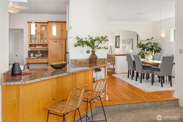 2342 NW 98th Street, Seattle, WA 98117
