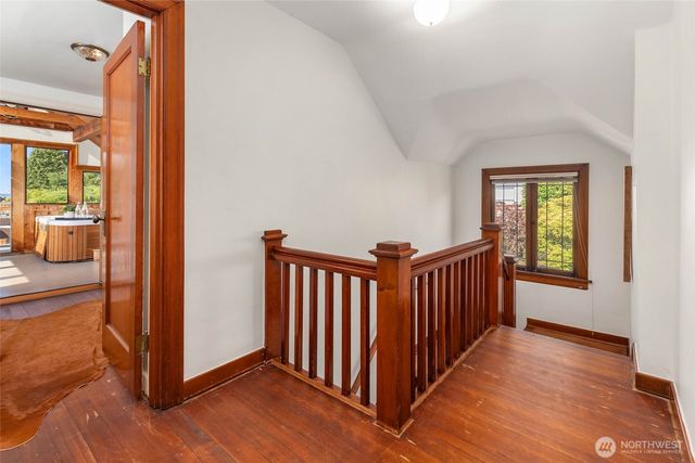 2342 NW 98th Street, Seattle, WA 98117